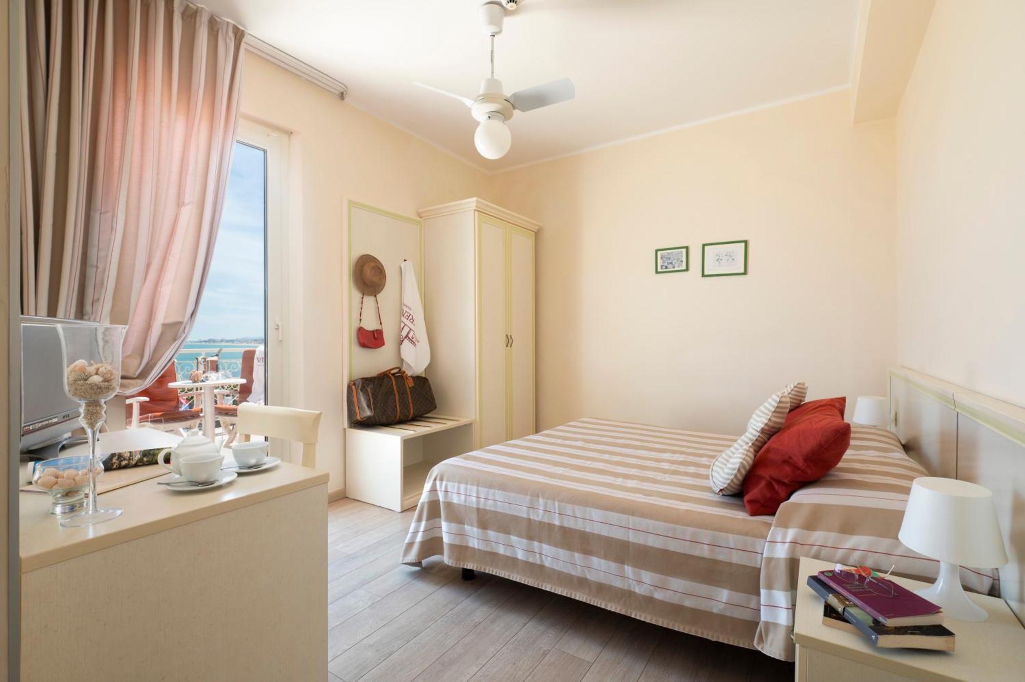 Hotel Villa Sirena Numana Extérieur photo